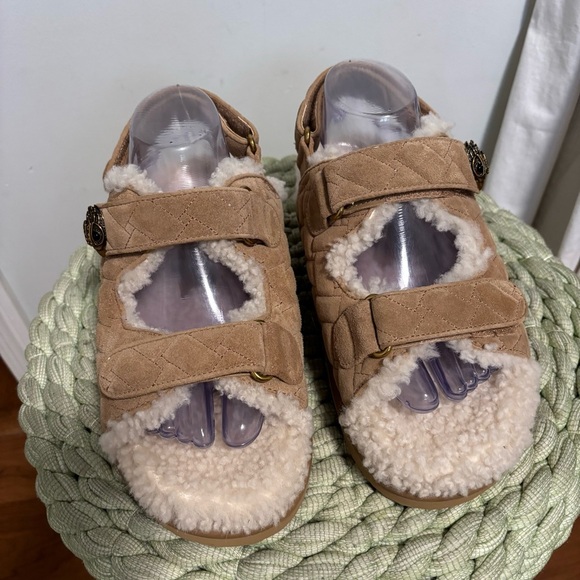 Kurt Geiger London Orson Tan Suede Quilted Shearling Dad Slingback Sandal NWT - Picture 7 of 15